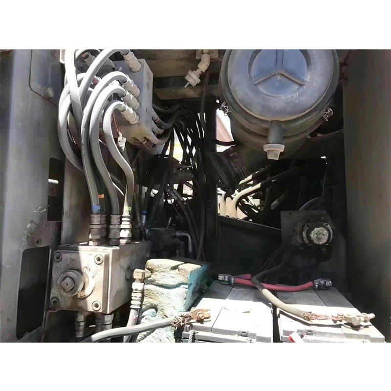 1741140658 982 MINWEE used SH200 excavator used excavator SH200 3 second hand crawler