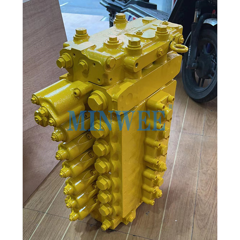 1741154339 861 Excavator control valve 7234717103 723 47 17103 Hydraulic Main Control Valve PC400 6