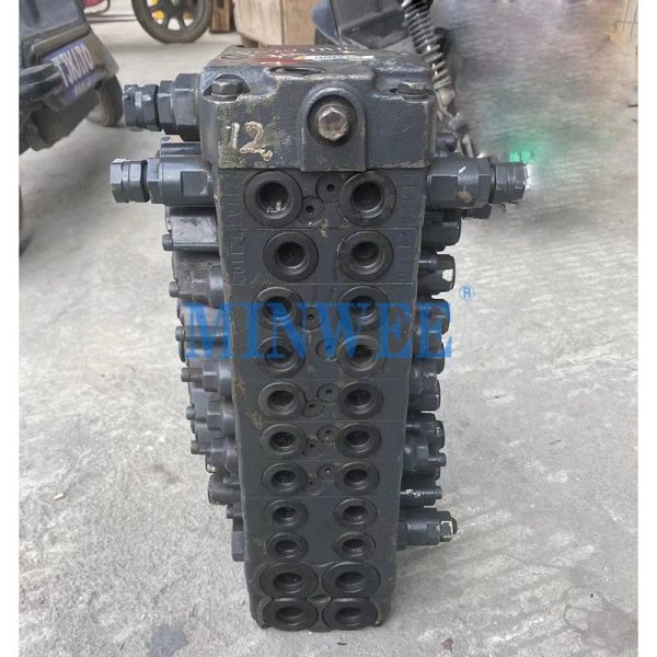 Original used PC50 PC50UR PC55 Main Control Valve PC55MR-2  Hydraulic Valve PC30MR-2 PC30 Control Valve for excavator