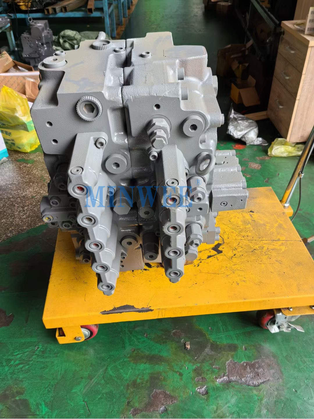 1742253005 583 MINWEE ZX490 5A ZX690 5A ZX890 5A For Hitachi Excavator Distributing valve YA00037264