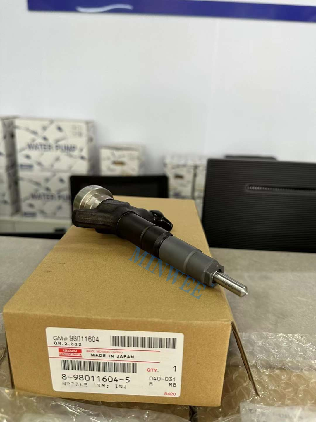 1742255500 544 MINWEE Engine parts High Quality New 4JJ1 Diesel Fuel Injector