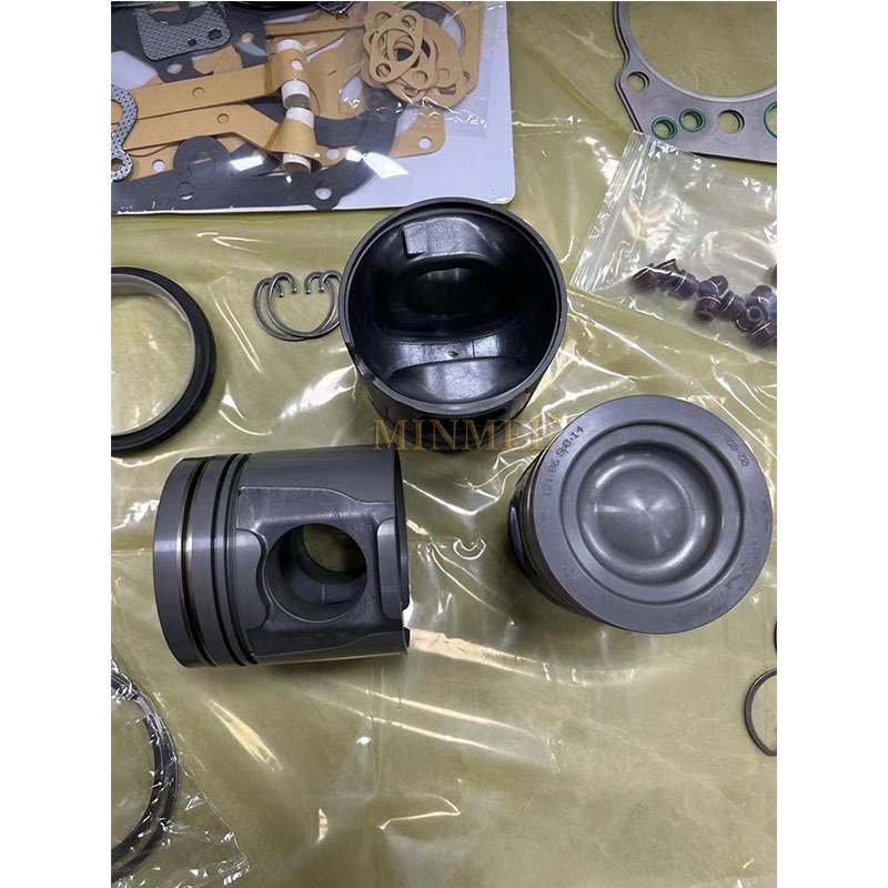 1742256951 99 MINWEE Engine Parts D936 D936L Engine Overhaul Kit With Cylinder