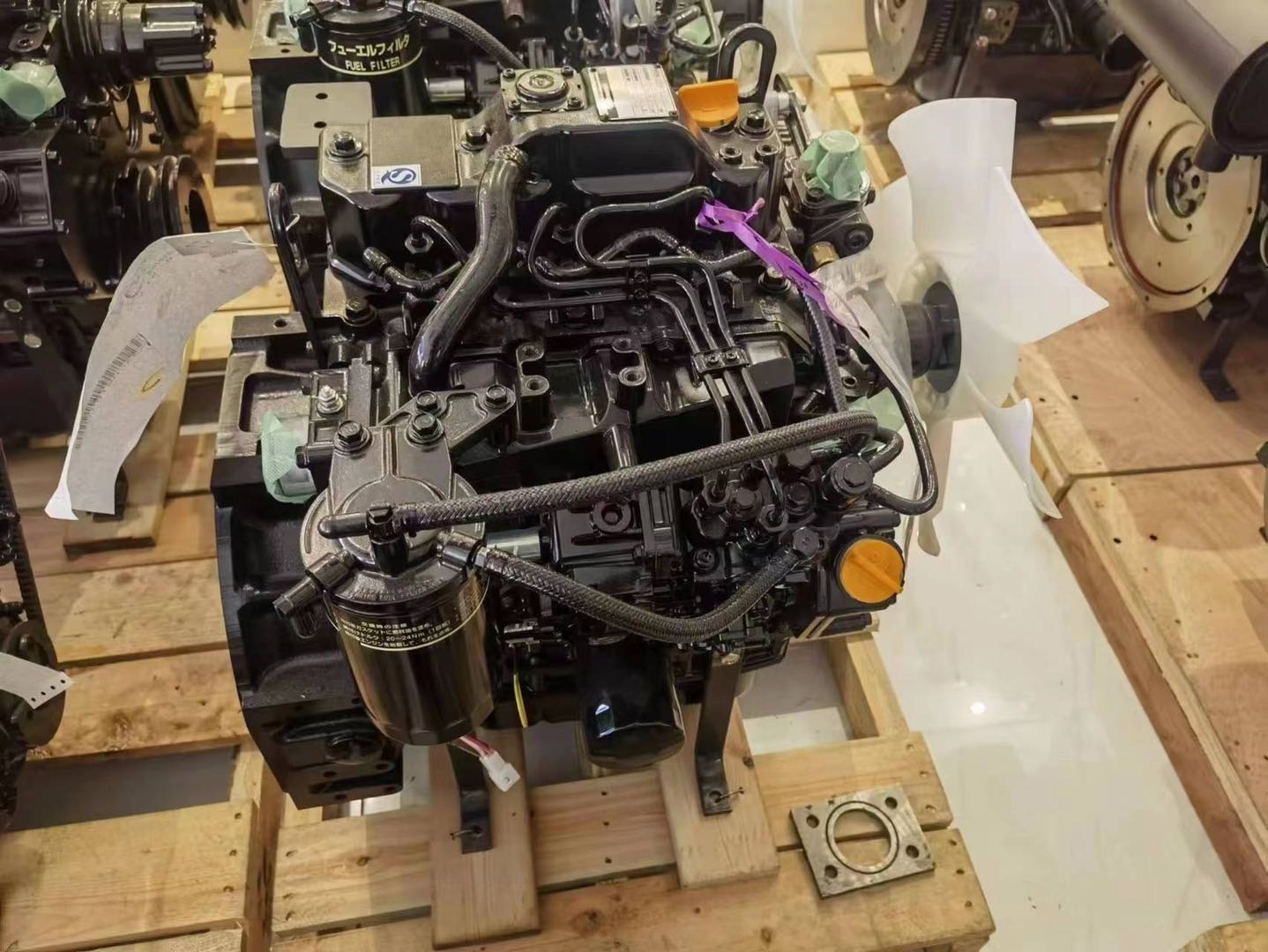 1742260312 732 MINWEE Original New 3TNV88 GGHWC Engine Assembly For Excavator 3TNV88 Diesel